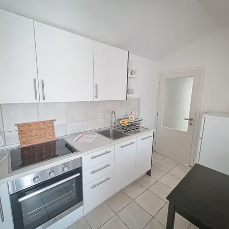 Apartman Elizabeth * Krk Town